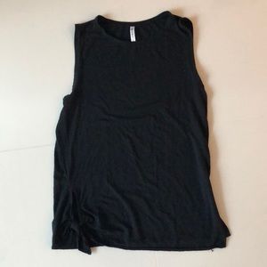 Black side tie workout top